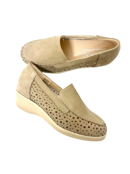 ART. 101R taupe mocassino con plantare estraibile