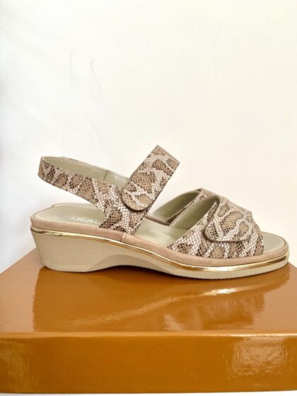 ART. 511 nocciola sandalo memory